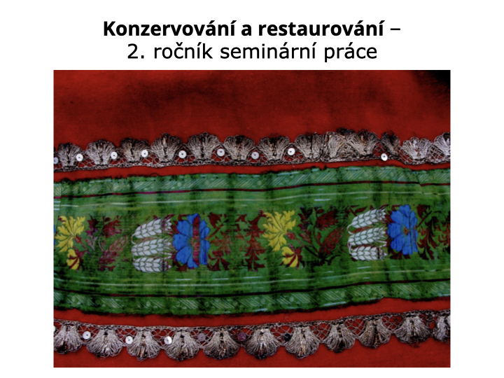 VOŠ¸ Praha - Konzervování a restaurování textilií.055